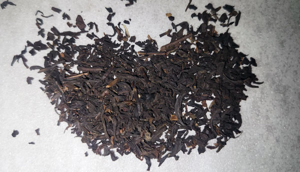 Dried black tea